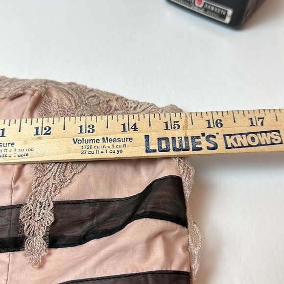 Miss Minuet strapless lace dress - Picture 13 of 14